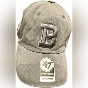 🐻 SOLD 🐻 Go Bruins 🏒 NWT (upcycled) vintage Bruins hat.